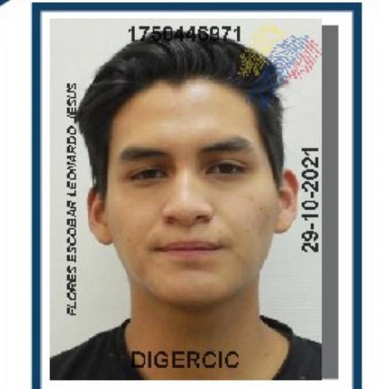 Leonardo Jesús Flores Escobar