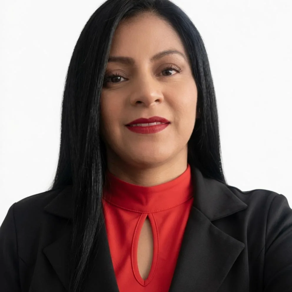 LASTENIA MYREYA TIBANQUIZA LEON
