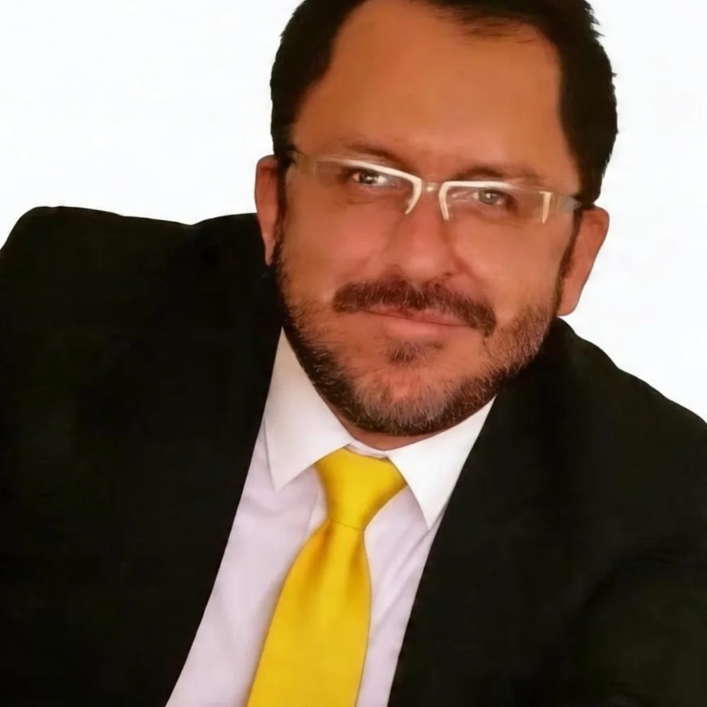 GLAYTON ENRIQUE CARRASCO MEZA