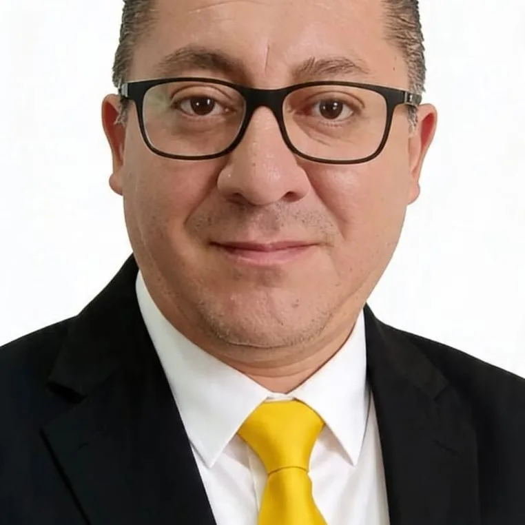 CÉSAR AUGUSTO MORENO LÓPEZ