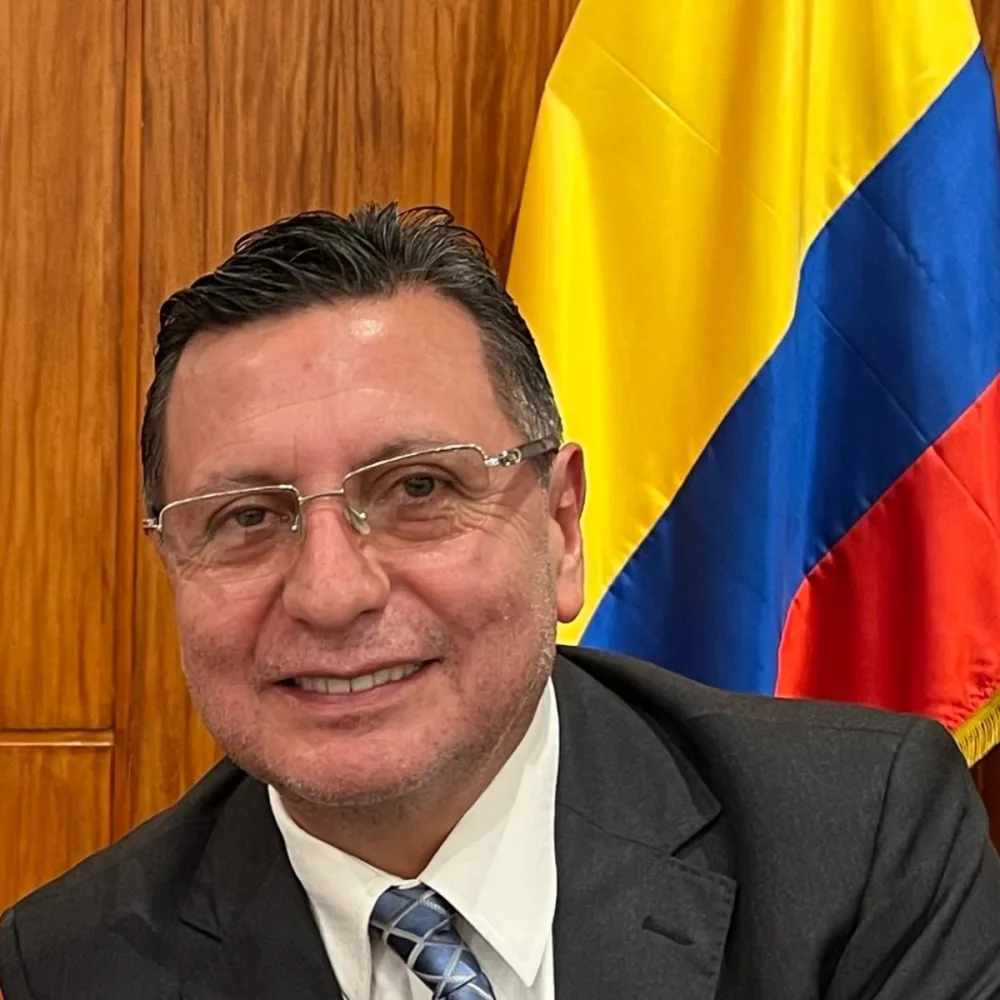 GUIDO FERNANDO ESCOBAR PEREZ